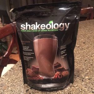New Unopened 30 Day Bag of Chocolate Shakeology.